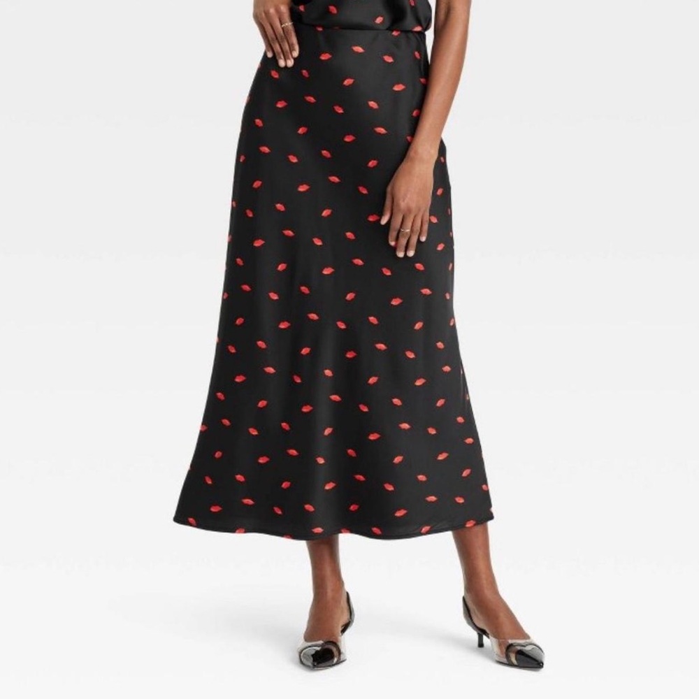 a new day Black Midi Skirt with Red Lip Motif